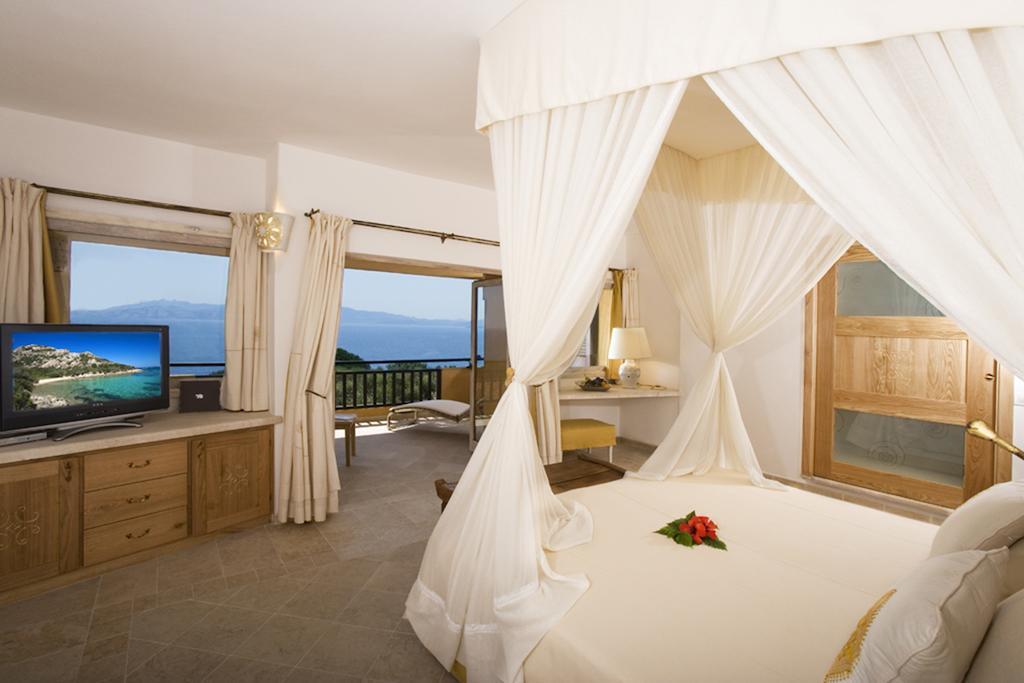 Hotel Capo D'Orso Thalasso & Spa Palau Exterior foto